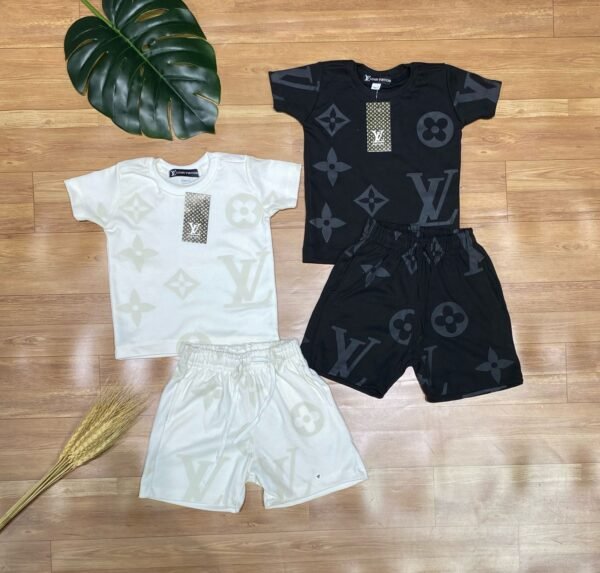 Conjunto Louis Vuitton Infantil