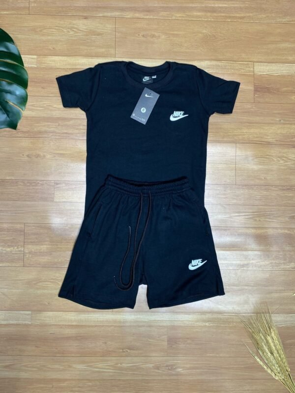 Conjunto Nike Infantil - Imagem 3
